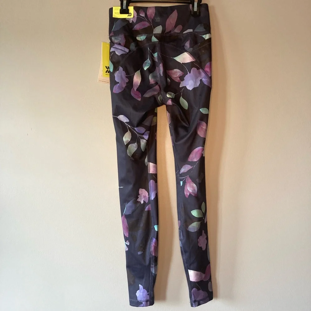NWT All in Motion Floral XS Leggings Active Wear Gym Abstract Loungewear - Picture 8 of 9